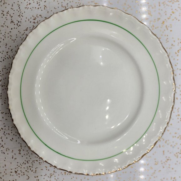 Vintage Cream Petal Tea Plates Set of 6 - Picture 2 of 6